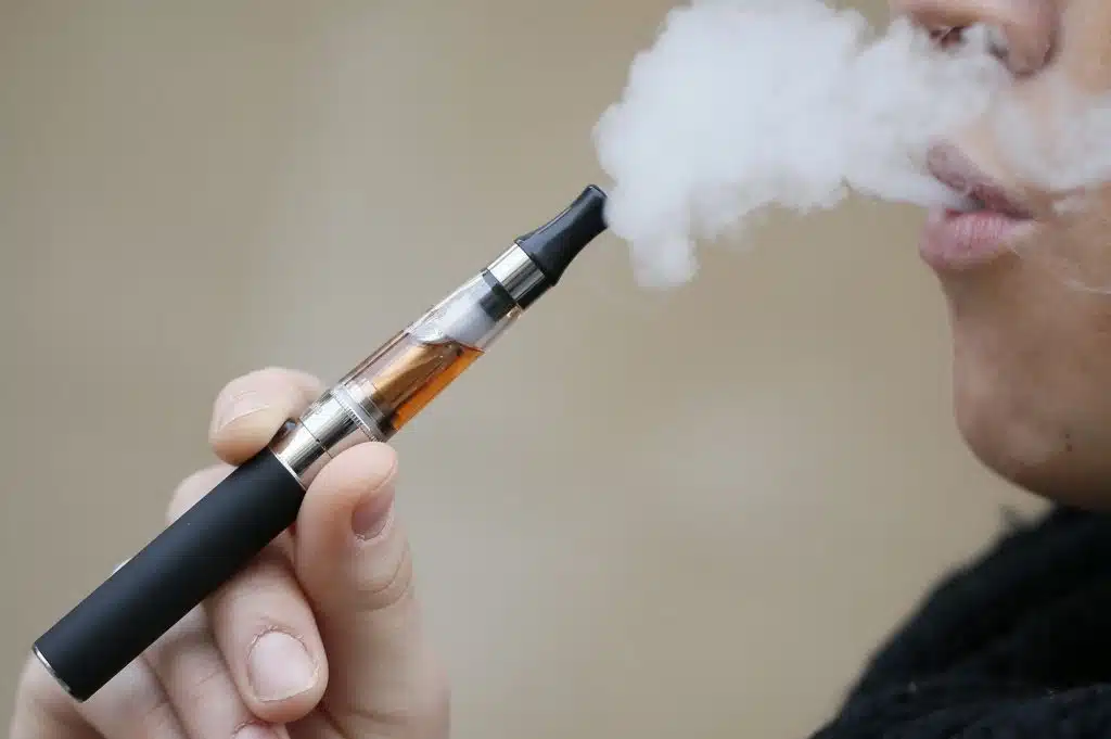cigarette électronique ou Puff