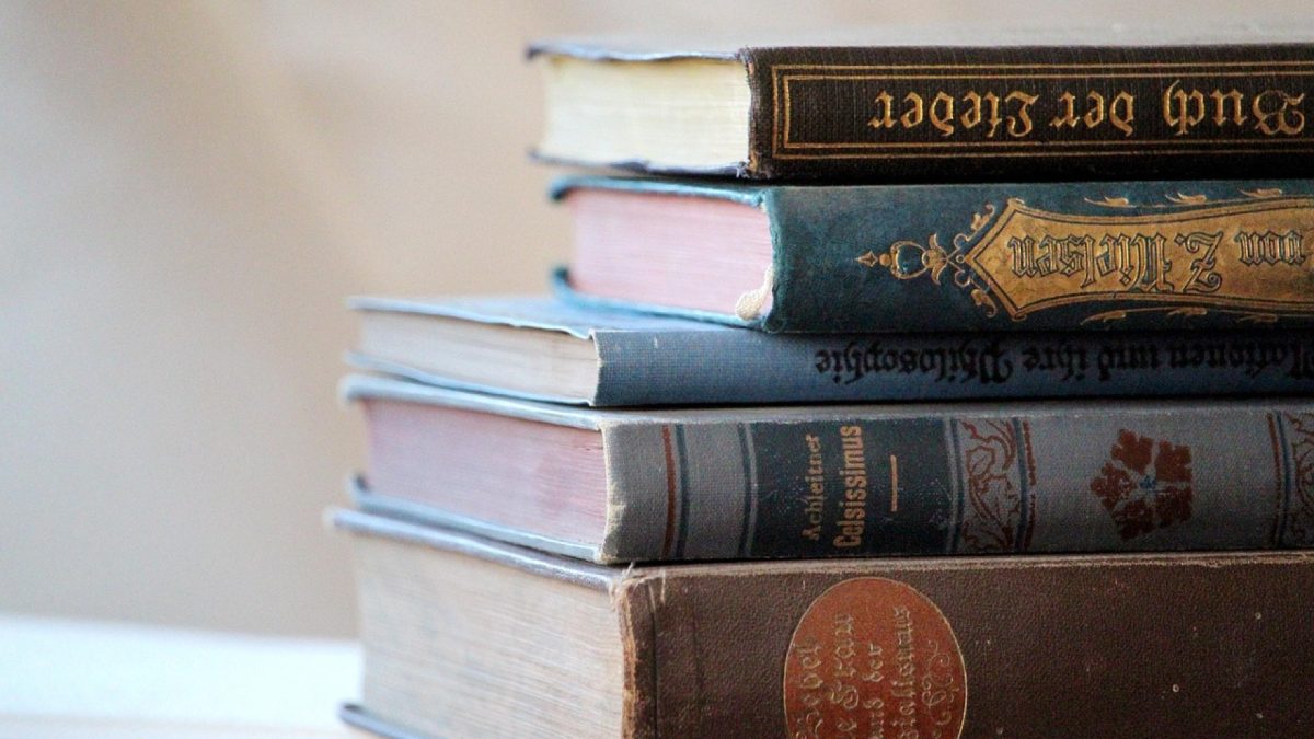 Optez pour les meilleurs cosy mystery pour vivre au coeur des enquêtes
